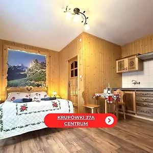 Wesola - Krupowki 37a -centrum Homestay